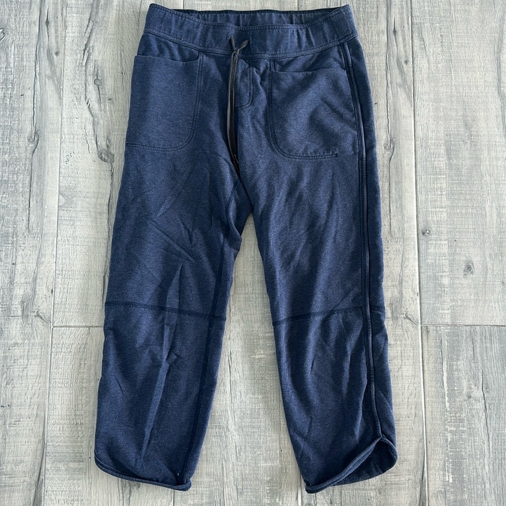Lululemon Navy Sweatpants Capri